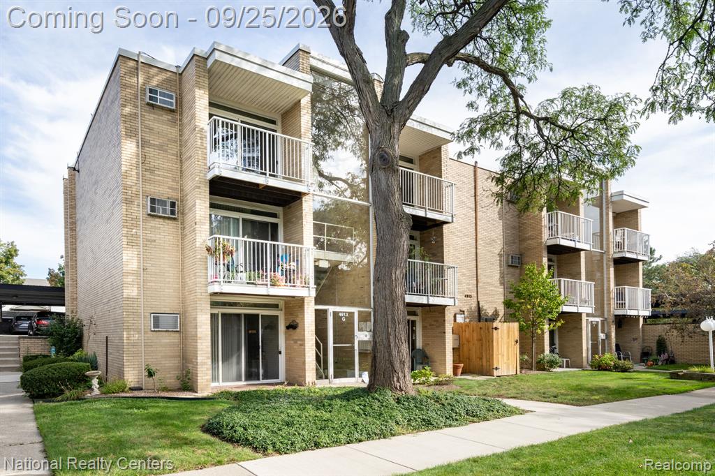 4913 Crooks Road, Unit G1 Royal Oak, MI 48073 - Photo 1 of 19 Gallery Image 1