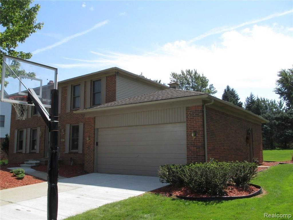 2415 Rancroft Beat Rochester, MI 48306 - Photo 4 of 30