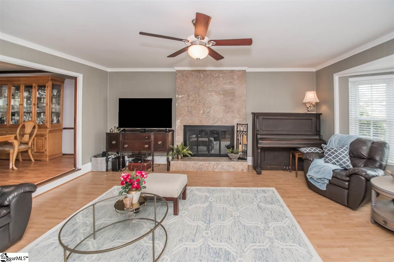 401 South Batesville Road Greer, SC 29650 - Photo 17 of 36 Gallery Image 17