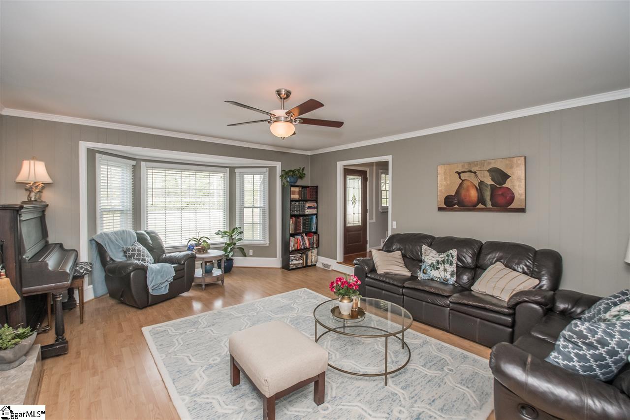 401 South Batesville Road Greer, SC 29650 - Photo 19 of 36 Gallery Image 19