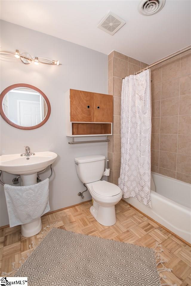 401 South Batesville Road Greer, SC 29650 - Photo 29 of 36 Gallery Image 29