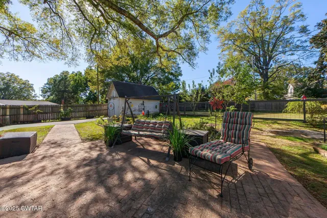 $517,900 | 208 West Church Avenue, Medina, TN 38355