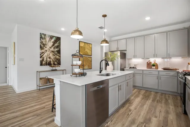 $424,990 | 225 Whitetail Drive, Aledo, TX 76008