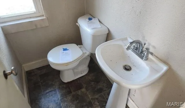 $120,000 | 1212 East Main Street, Linn, MO 65051