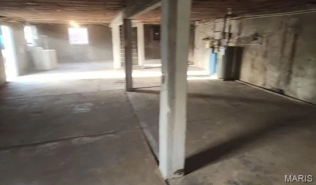 $120,000 | 1212 East Main Street, Linn, MO 65051