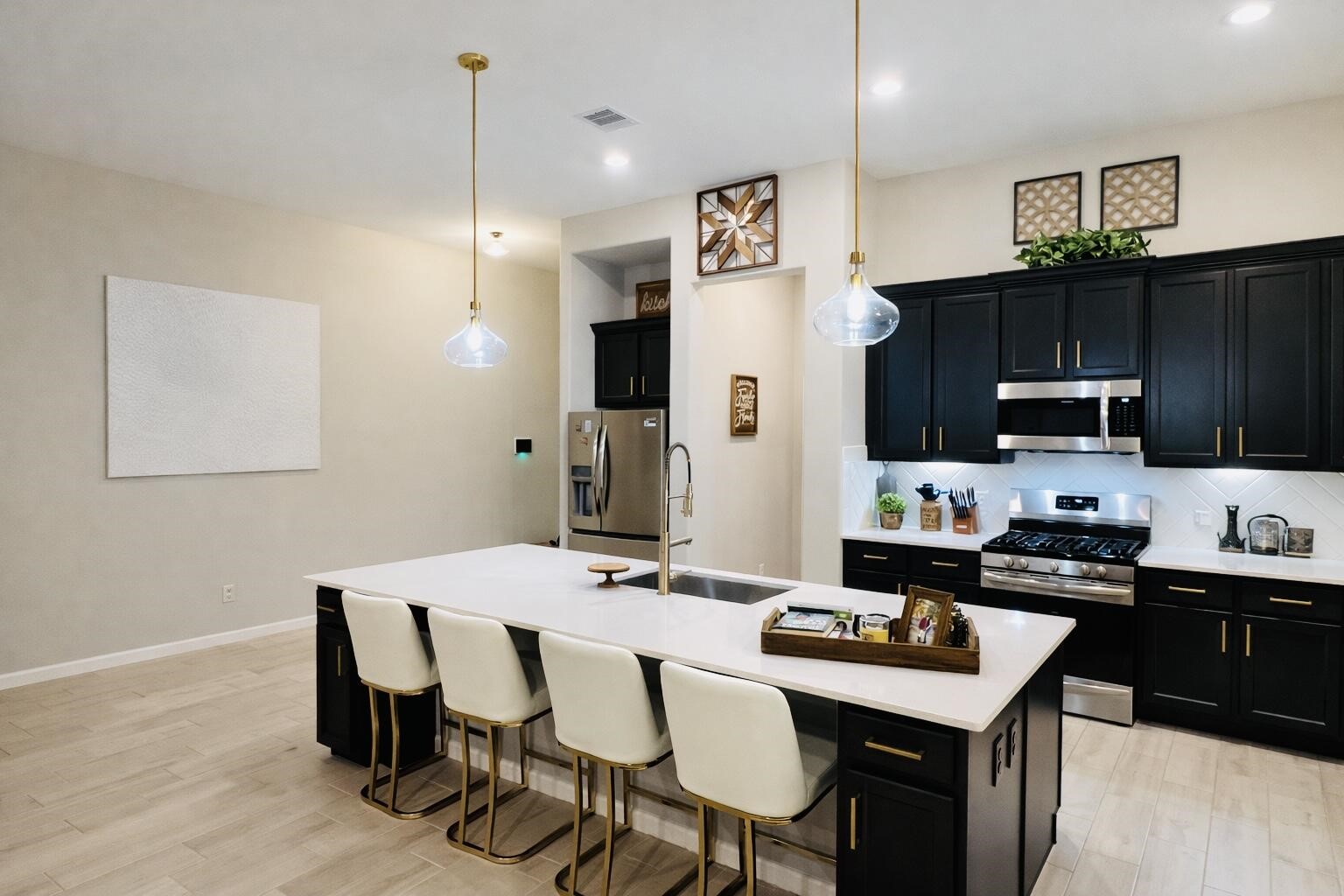 4334 Redford Valley Road Rosharon, TX 77583 - Photo 2 of 49