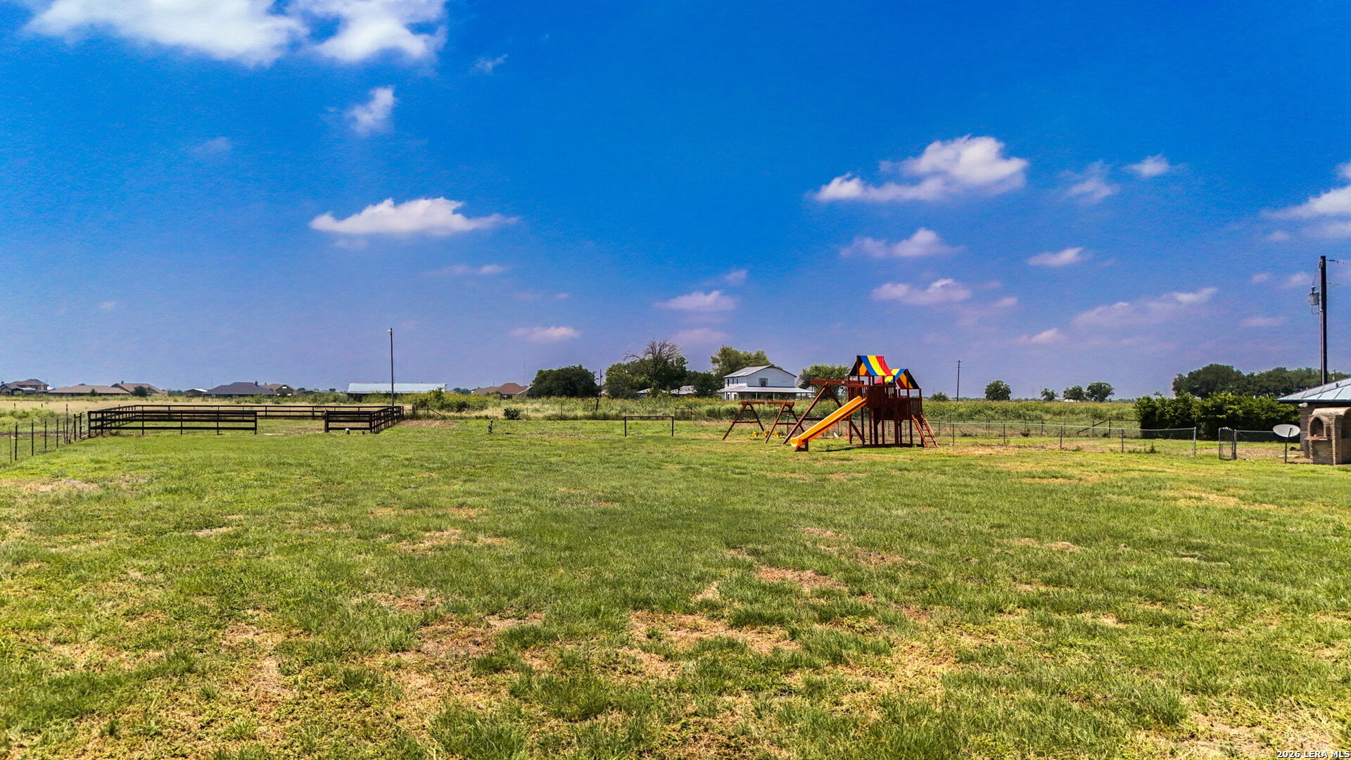 166 Lower Seguin Road Marion, TX 78124 - Photo 4 of 42