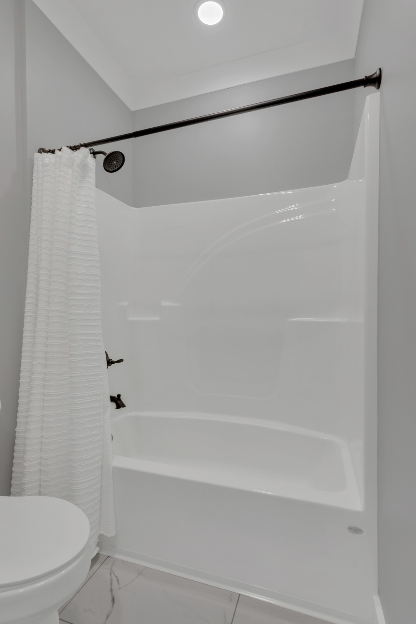 200 Beartown Road Loretto, TN 38469 - Photo 20 of 24 a bathroom with a shower and a toilet