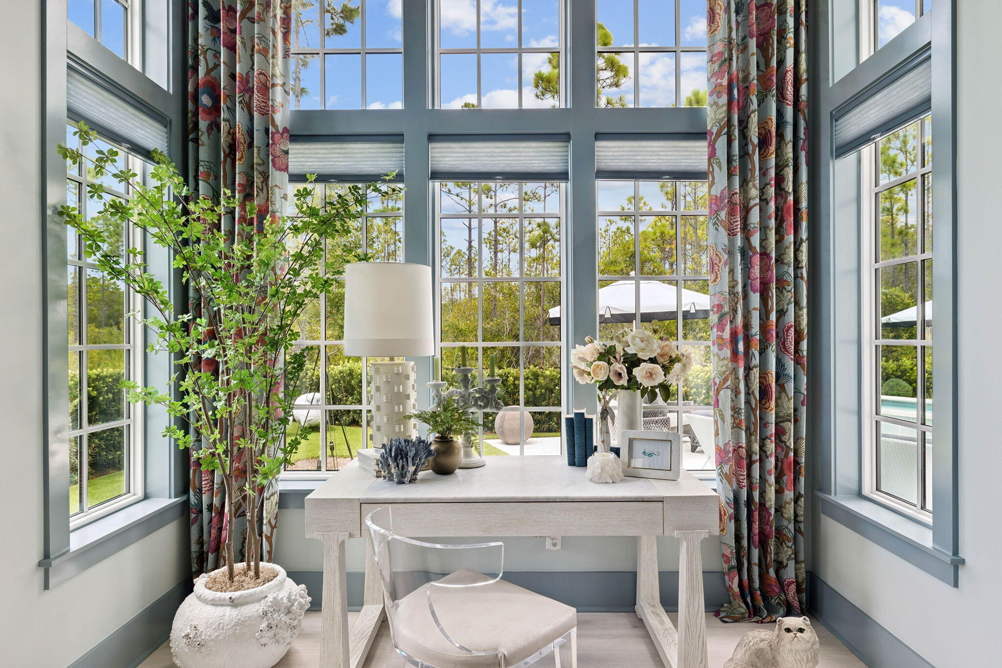 125 Golfridge Dr Inlet Beach Inlet Beach, FL 32461 - Photo 30 of 110 a room with a large window and chairs