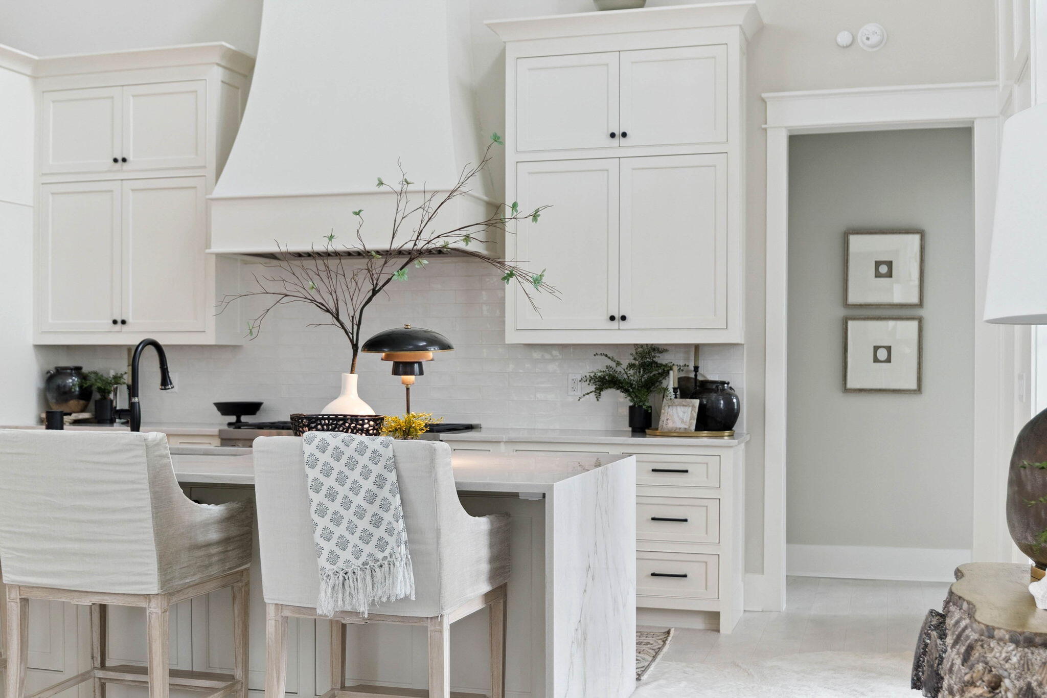 125 Golfridge Dr Inlet Beach Inlet Beach, FL 32461 - Photo 88 of 110 a kitchen with stainless steel appliances kitchen island granite countertop a sink and cabinets