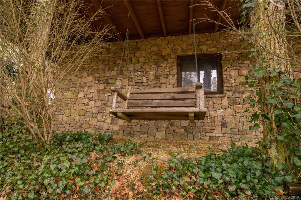 75 Hickory Hill Road Highlands, NC 28741 - Photo 22 of 27 Gallery Image 22