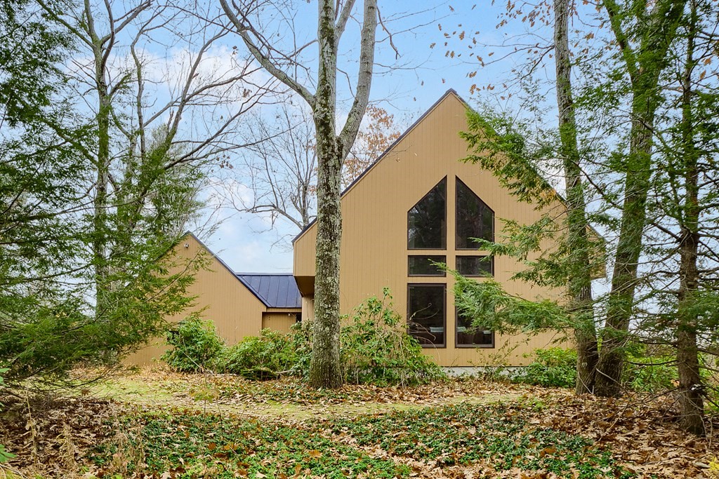 6 Lowry Lane Rutland, MA 01543 - Photo 3 of 40 Gallery Image 3