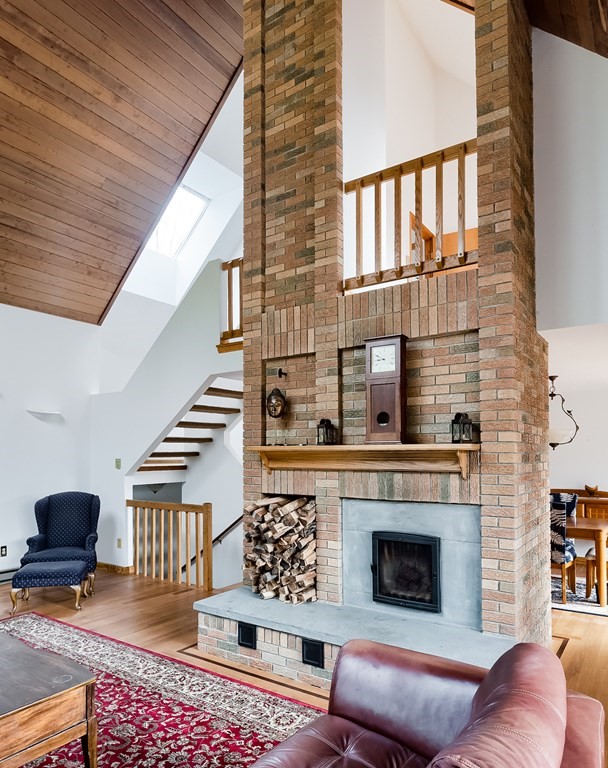 6 Lowry Lane Rutland, MA 01543 - Photo 9 of 40 Gallery Image 9