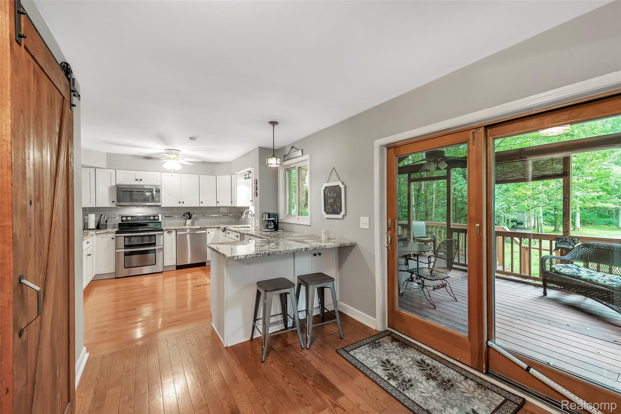 563 Gulley Road Howell, MI 48843 - Photo 17 of 49 Kitchen
