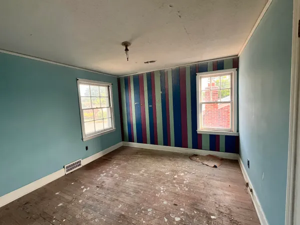 $68,900 | 9909 Coyle Street, Detroit, MI 48227