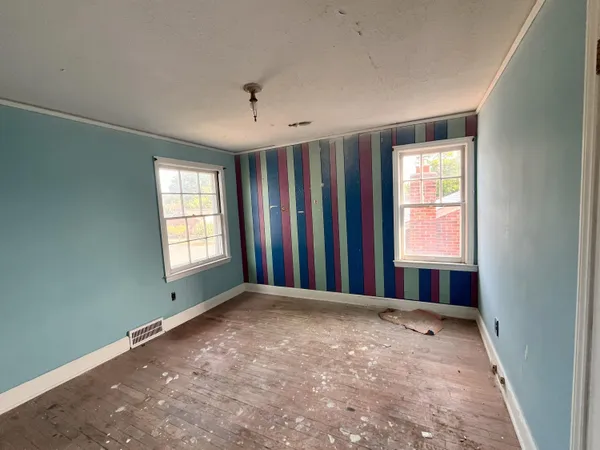 $68,900 | 9909 Coyle Street, Detroit, MI 48227