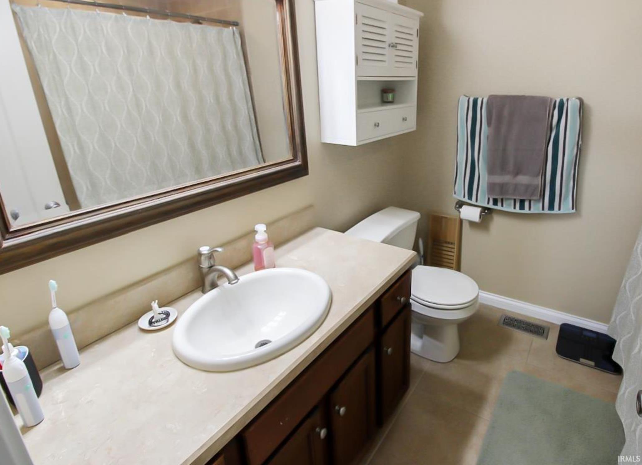 4645 Rathbone Drive Evansville, IN 47725 - Photo 9 of 16