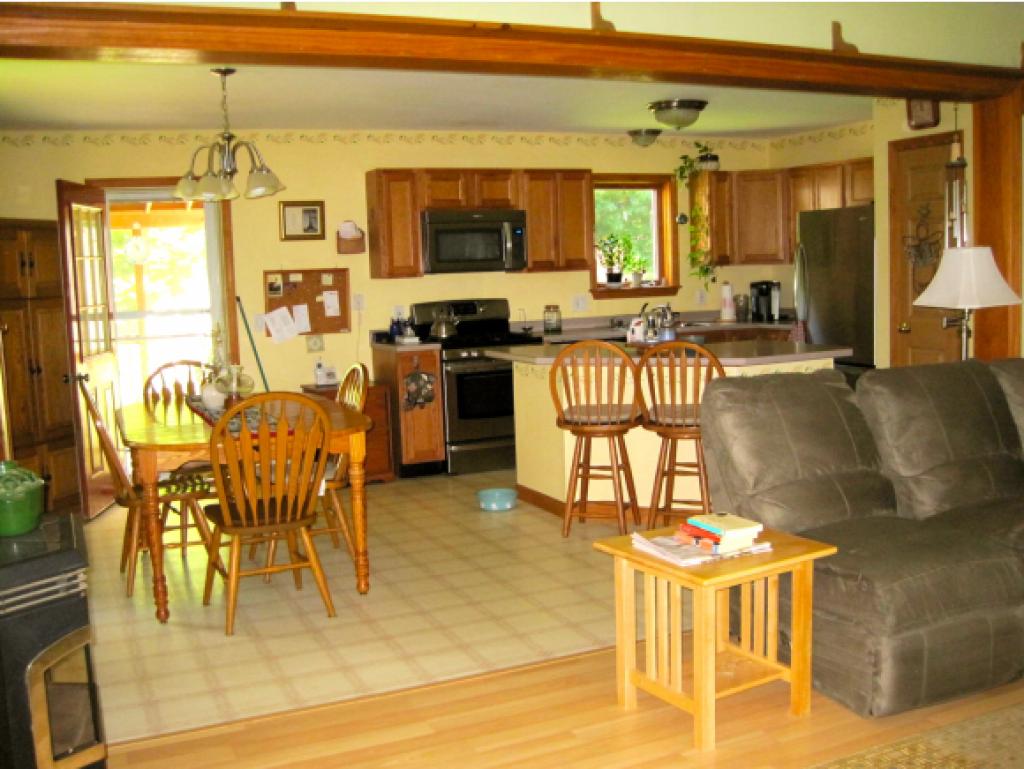885 Hancock Road Harrisville, NH 03450 - Photo 4 of 16