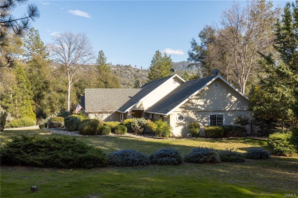 51892 Quail Ridge Road Oakhurst, CA 93644 - Photo 24 of 62