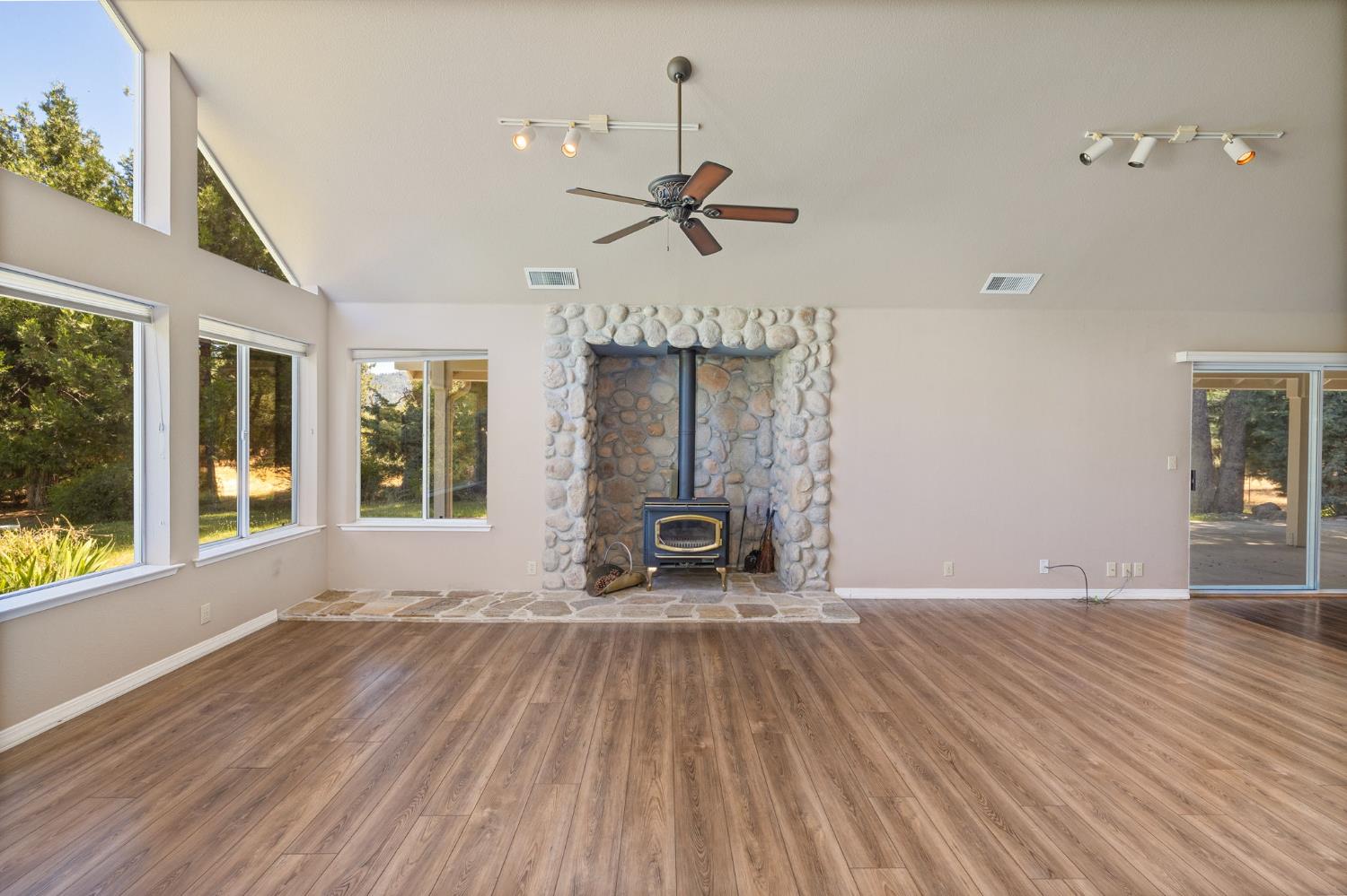 51892 Quail Ridge Road Oakhurst, CA 93644 - Photo 51 of 62