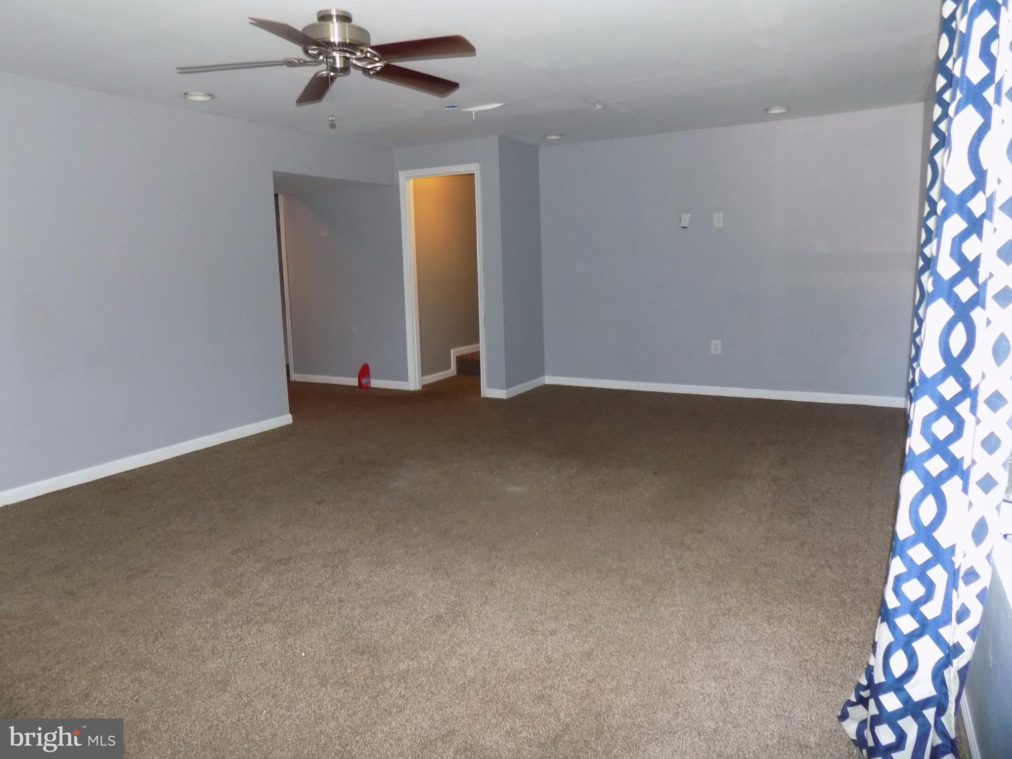 31 Cliffside Road Linden, VA 22642 - Photo 24 of 29 Family Room