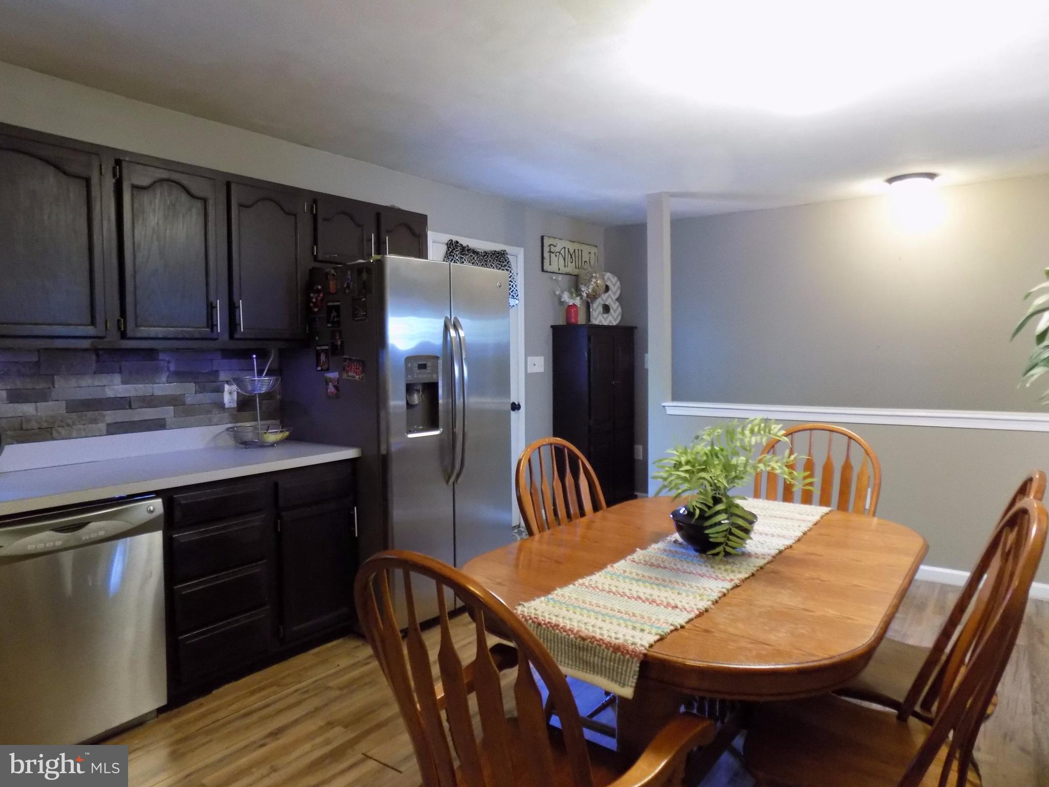 31 Cliffside Road Linden, VA 22642 - Photo 8 of 29 Kitchen