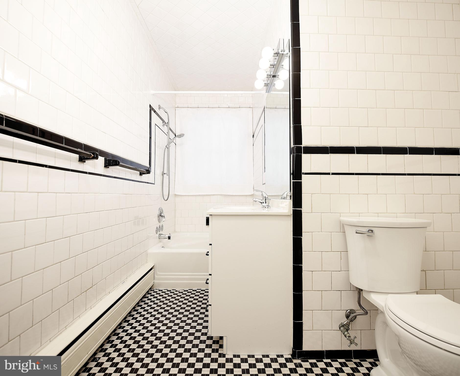 5511 Greenleaf Road Baltimore, MD 21210 - Photo 26 of 45 Main Bath