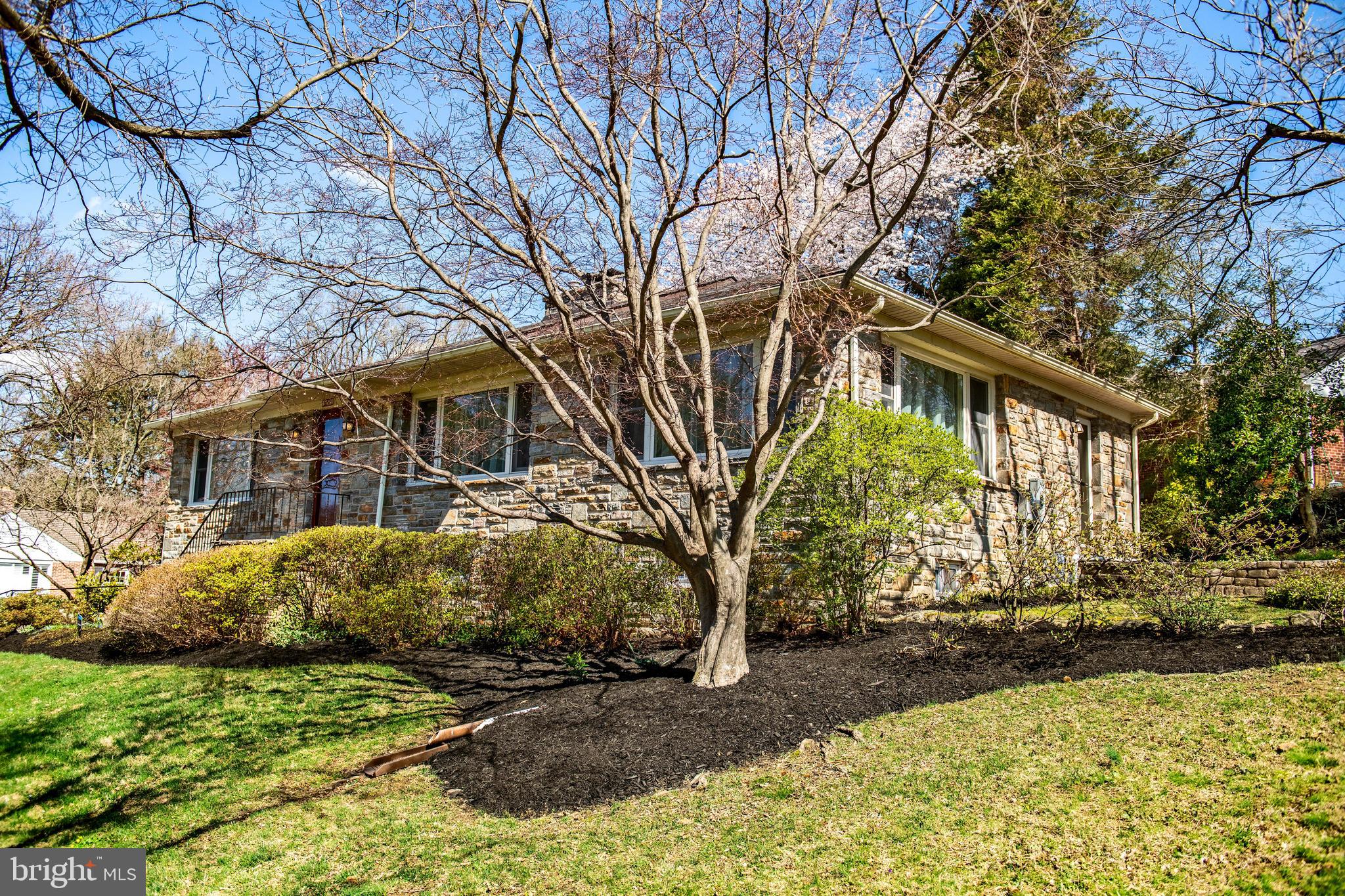 5511 Greenleaf Road Baltimore, MD 21210 - Photo 4 of 45 Exterior Front