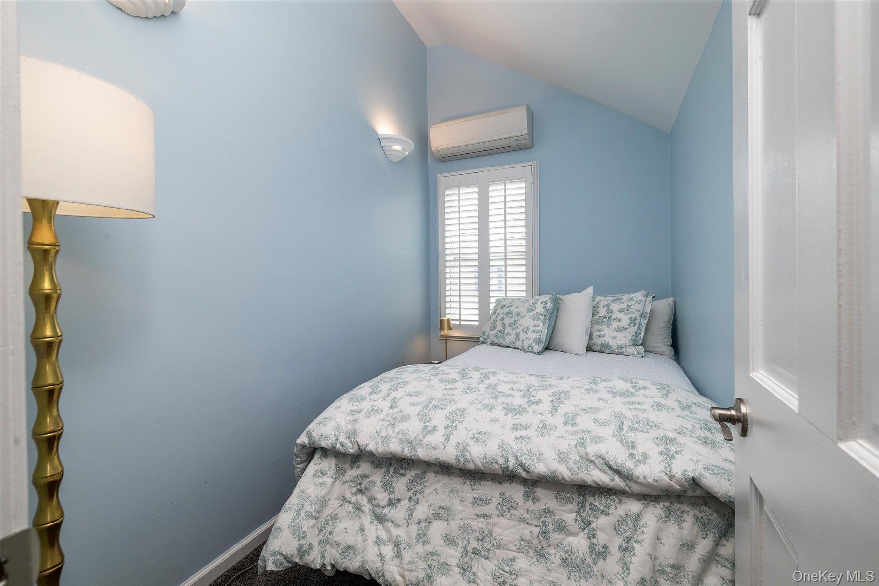 35 Nebraska Street Long Beach, NY 11561 - Photo 11 of 24 Third Bedroom with Vaulted Ceiling