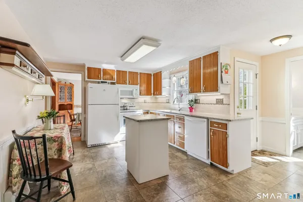 $450,000 | 33 Muriel Drive, Granby, CT 06035