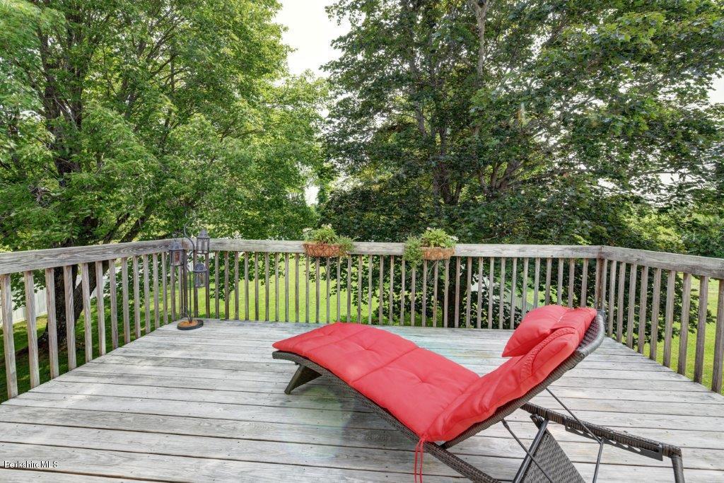 173 Eleanor Road Pittsfield, MA 01201 - Photo 20 of 38 24-2nd Floor Master Bedroom Porch