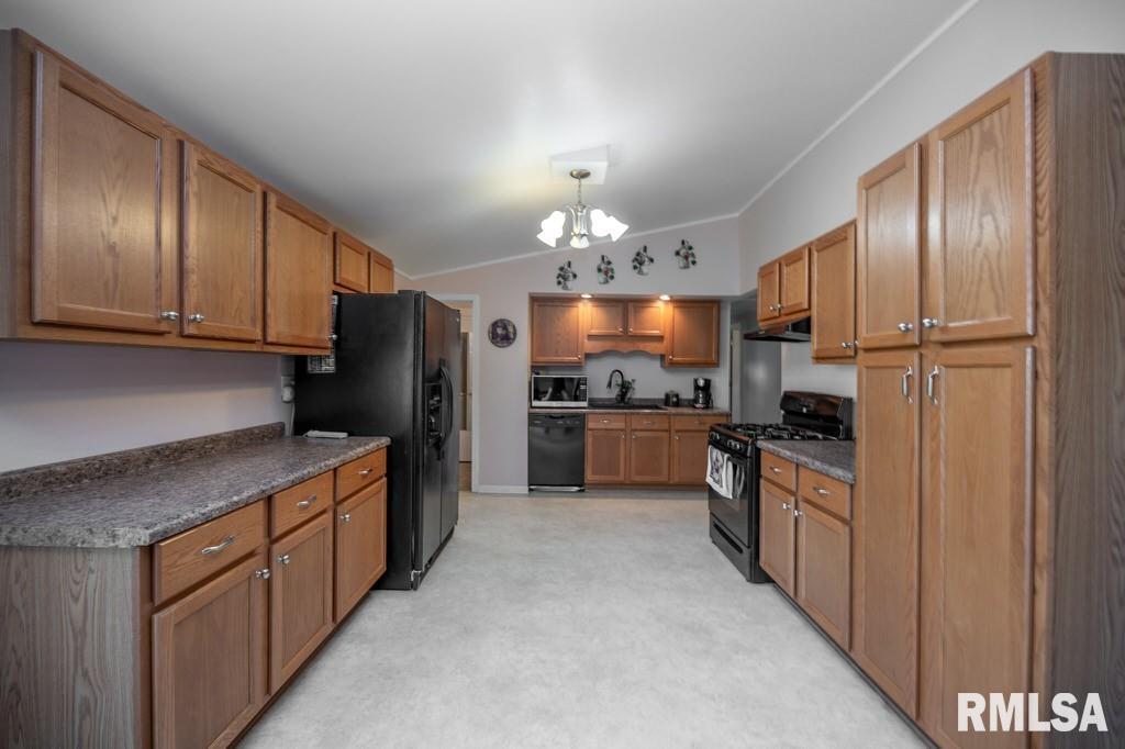 18519 Main Street Trivoli, IL 61569 - Photo 22 of 42