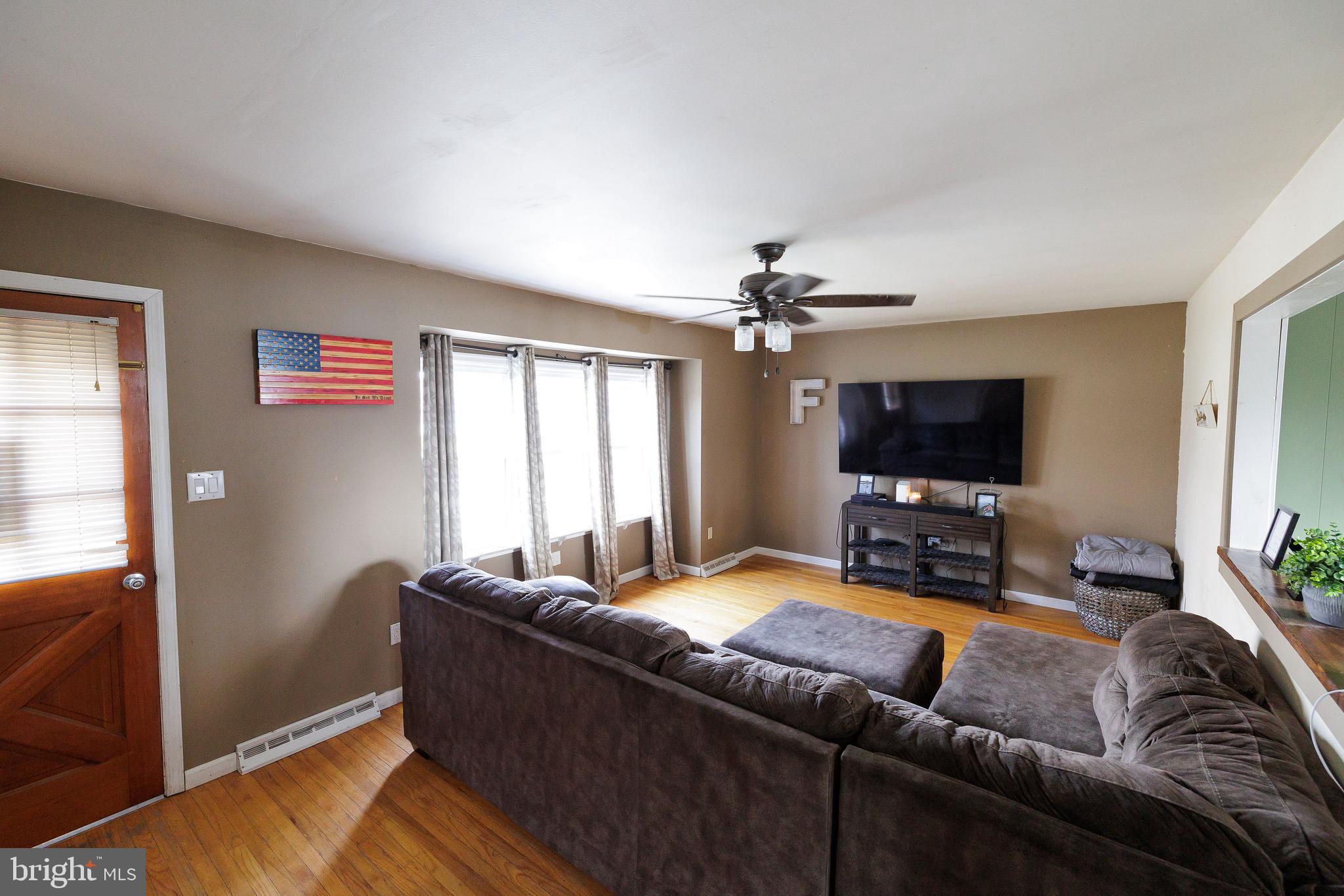 47 Fort Mott Road Pennsville, NJ 08070 - Photo 3 of 17 Gallery Image 3
