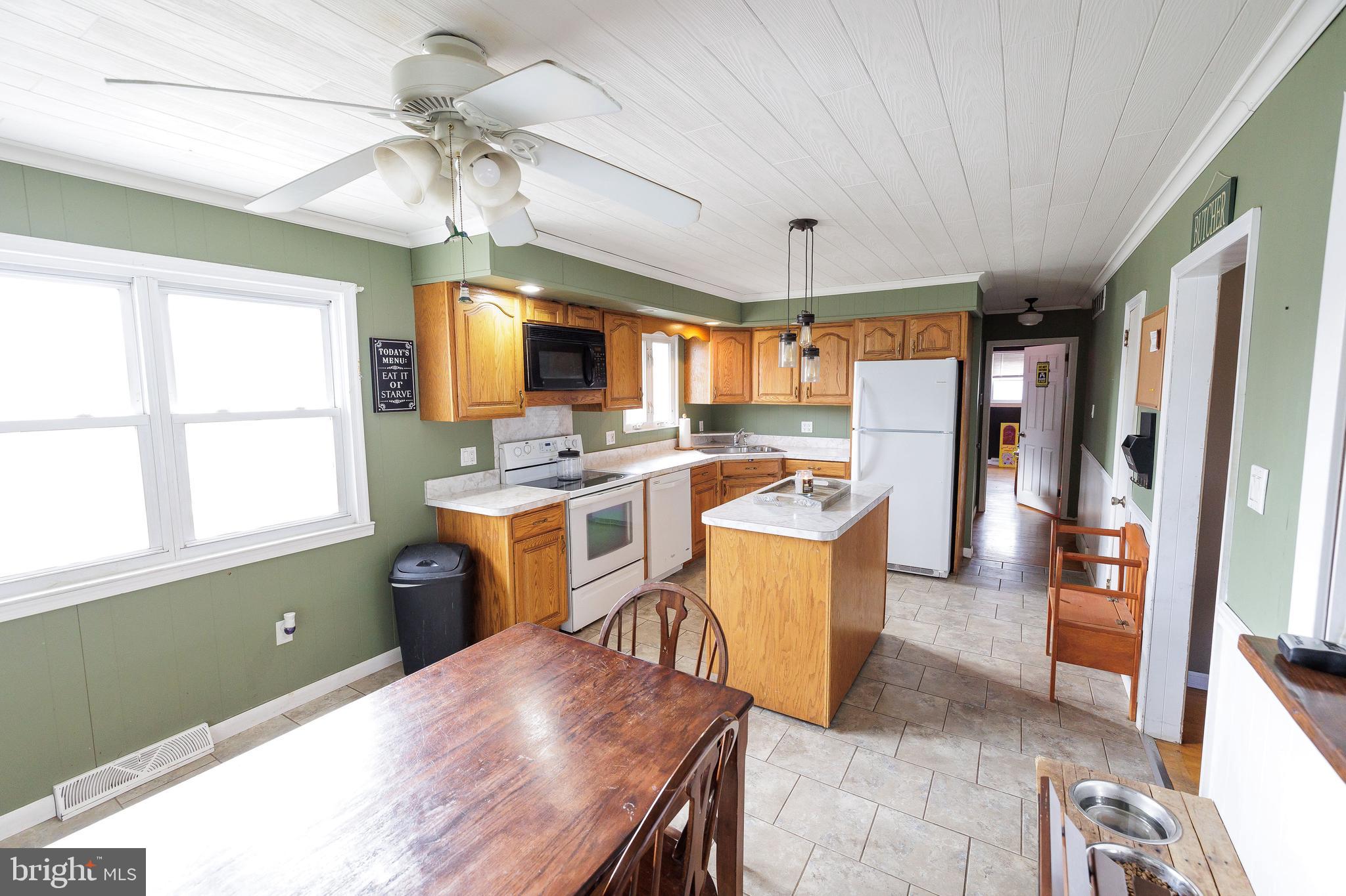 47 Fort Mott Road Pennsville, NJ 08070 - Photo 5 of 17 Gallery Image 5