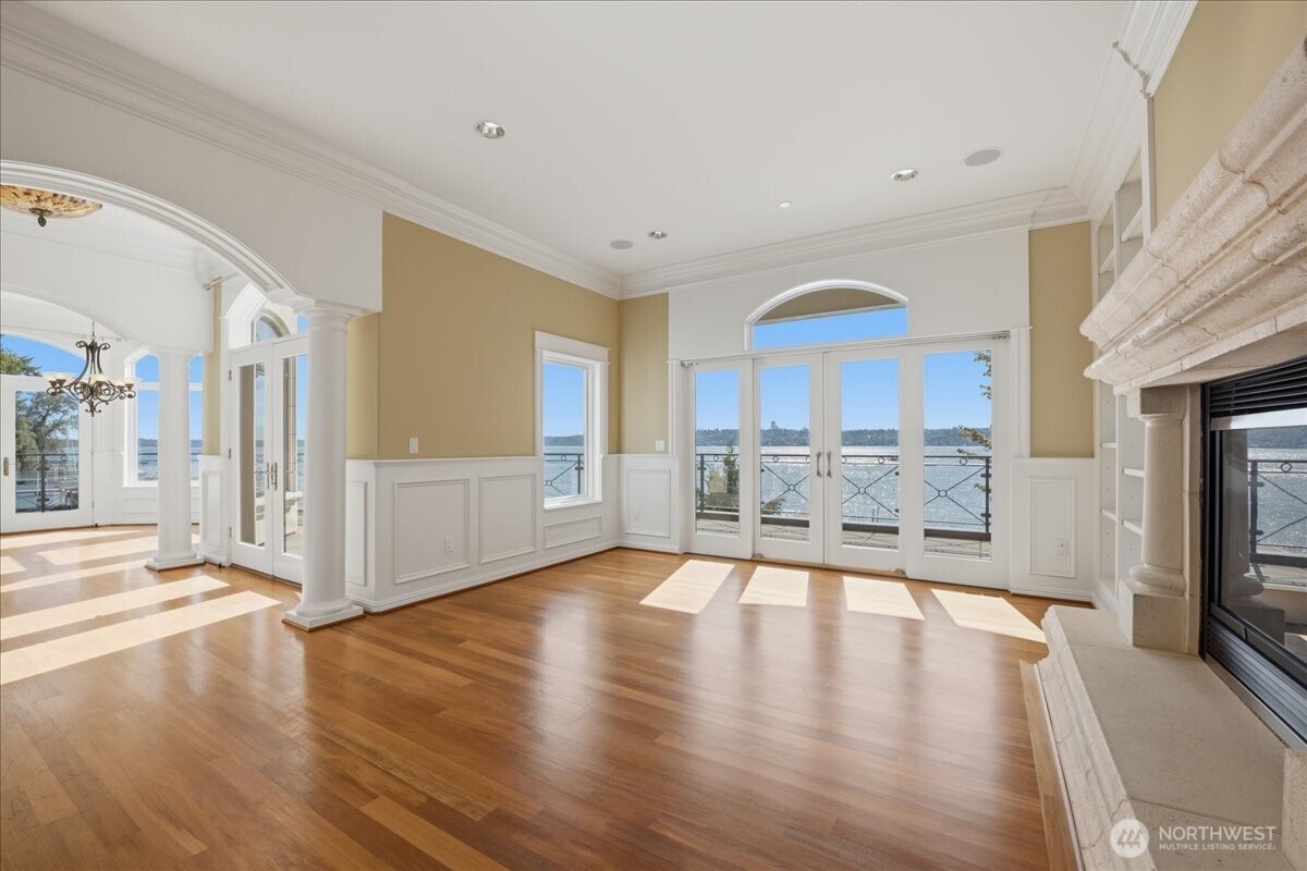1465 Evergreen Point Road Medina, WA 98039 - Photo 10 of 40