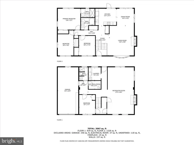 a black and white photo of a picture