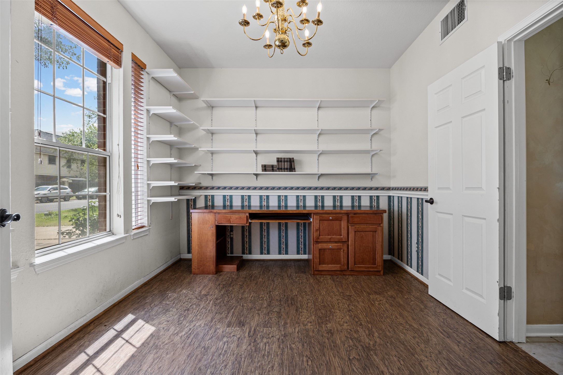 402 Autumn Trail Georgetown, TX 78626 - Photo 5 of 25 a view of livingroom with furniture wooden floor and window