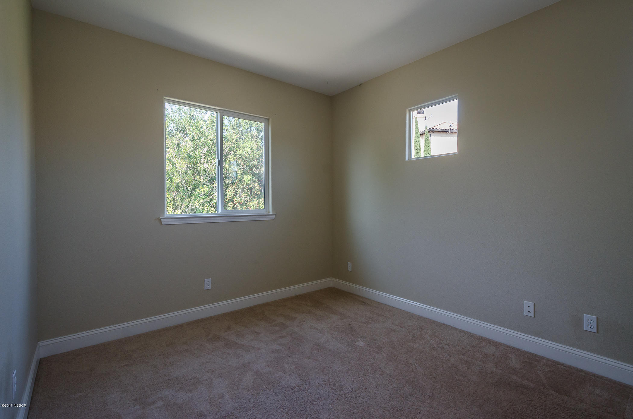 742 Voyager Road Lompoc, CA 93436 - Photo 16 of 40 16 room