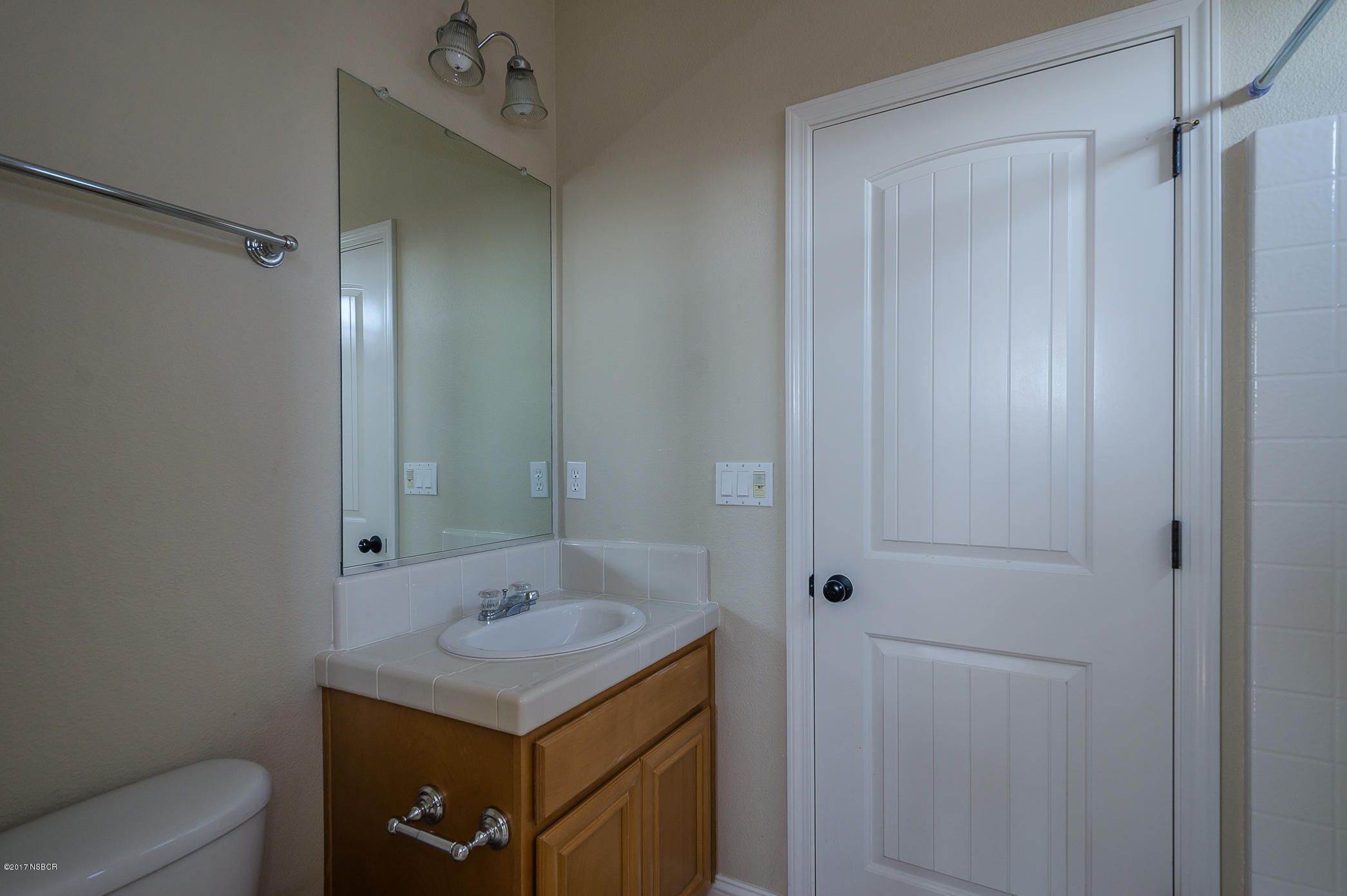742 Voyager Road Lompoc, CA 93436 - Photo 31 of 40 28bath