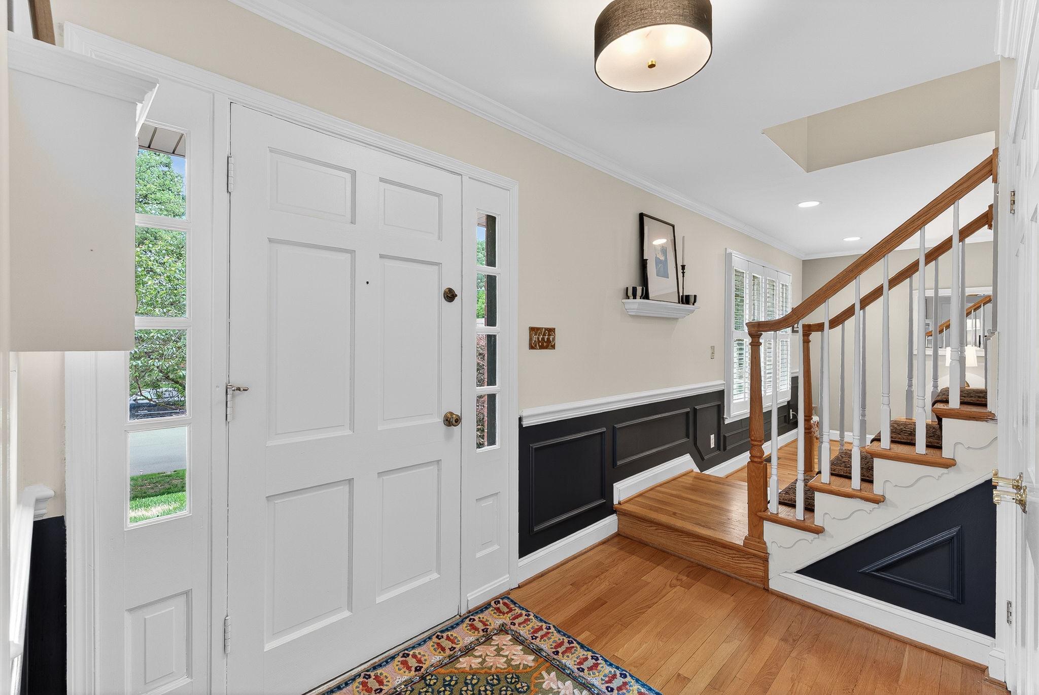4519 Pickett Road Fairfax, VA 22032 - Photo 3 of 46