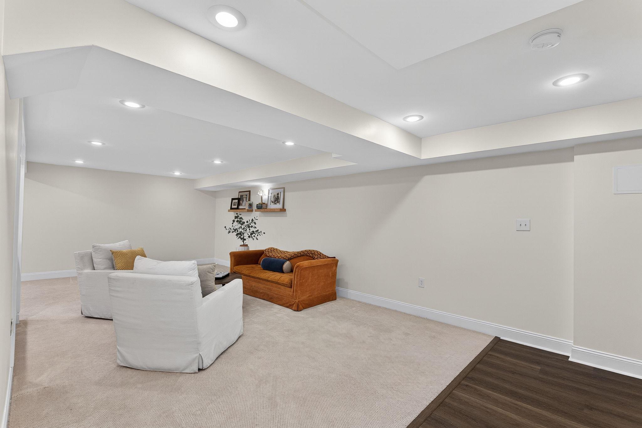 4519 Pickett Road Fairfax, VA 22032 - Photo 36 of 46