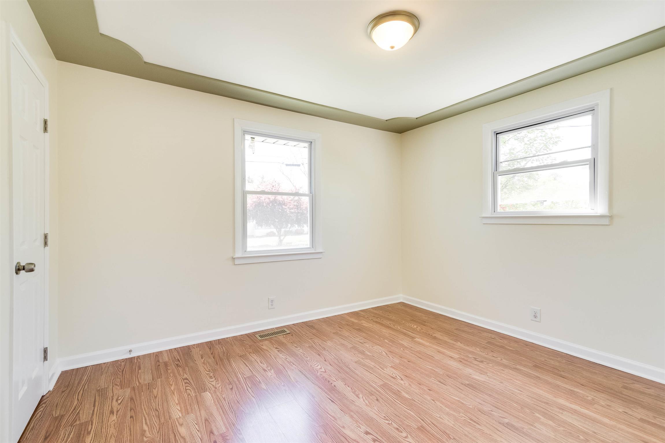 433 Cedarcliff Road Antioch, TN 37013 - Photo 18 of 30 One of the 4 bedrooms.