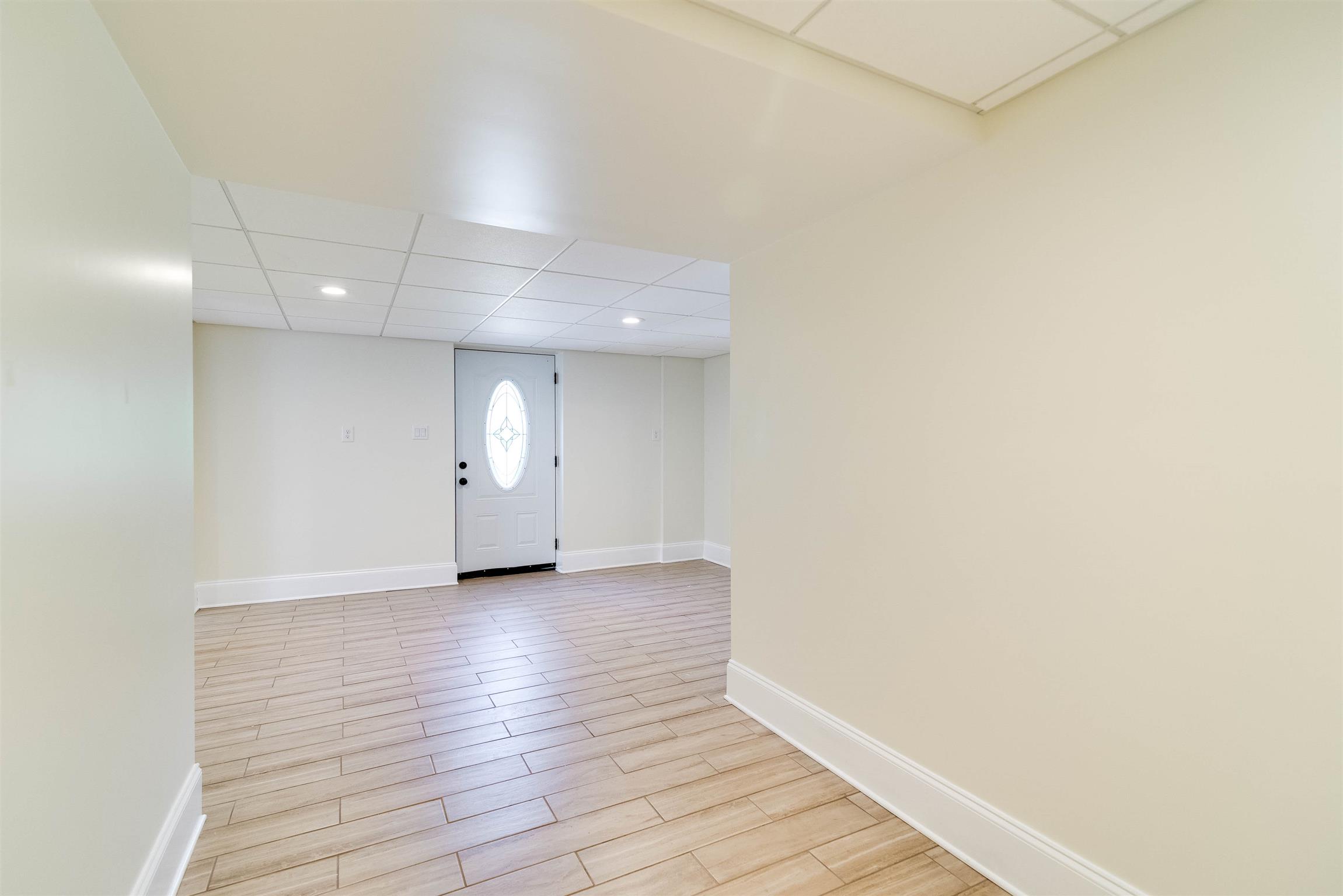 433 Cedarcliff Road Antioch, TN 37013 - Photo 23 of 30 Downstairs gathering room (enter from back door) for entertaining guests.