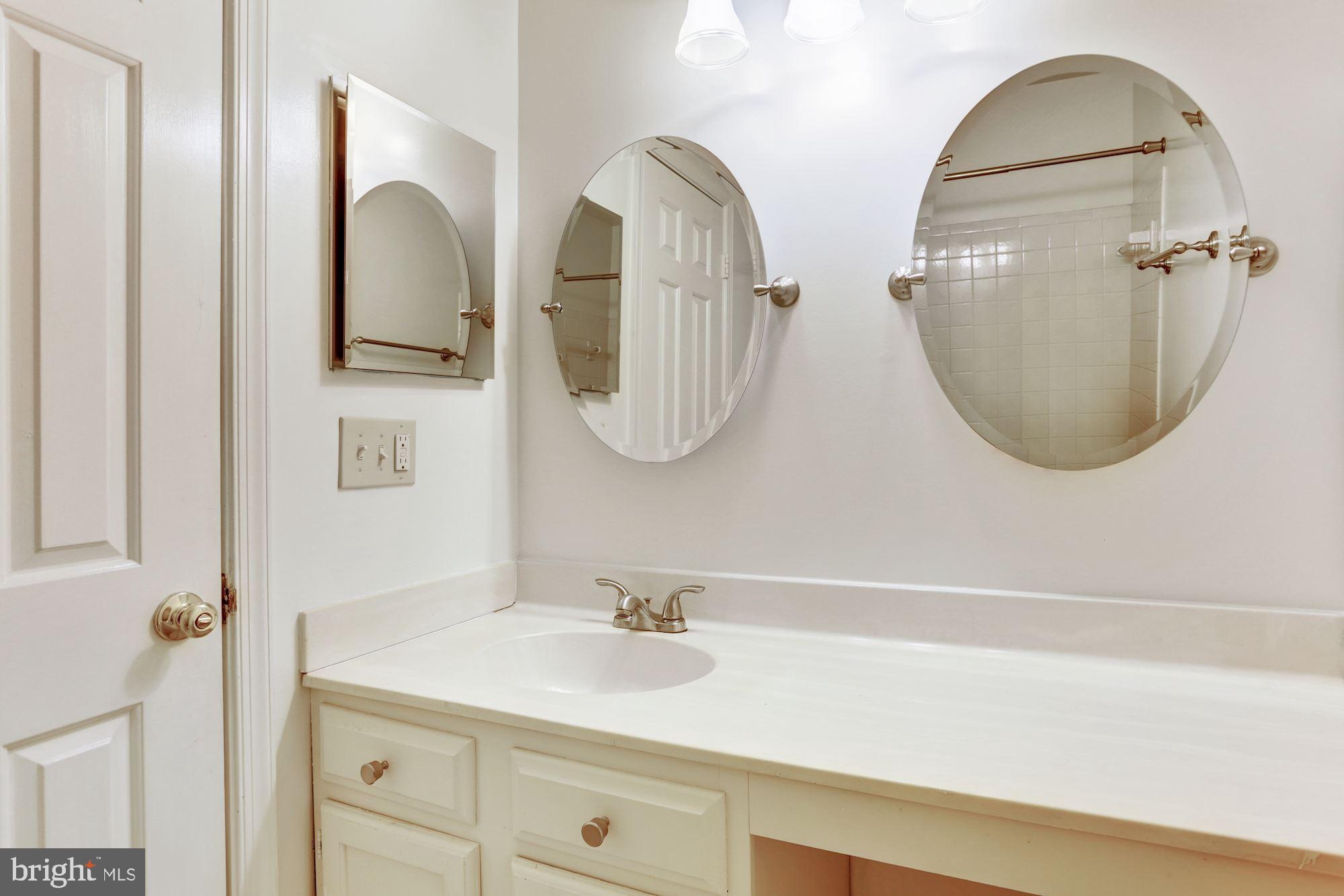 1012 Windrush Lane Sandy Spring, MD 20860 - Photo 20 of 27 Full Bath