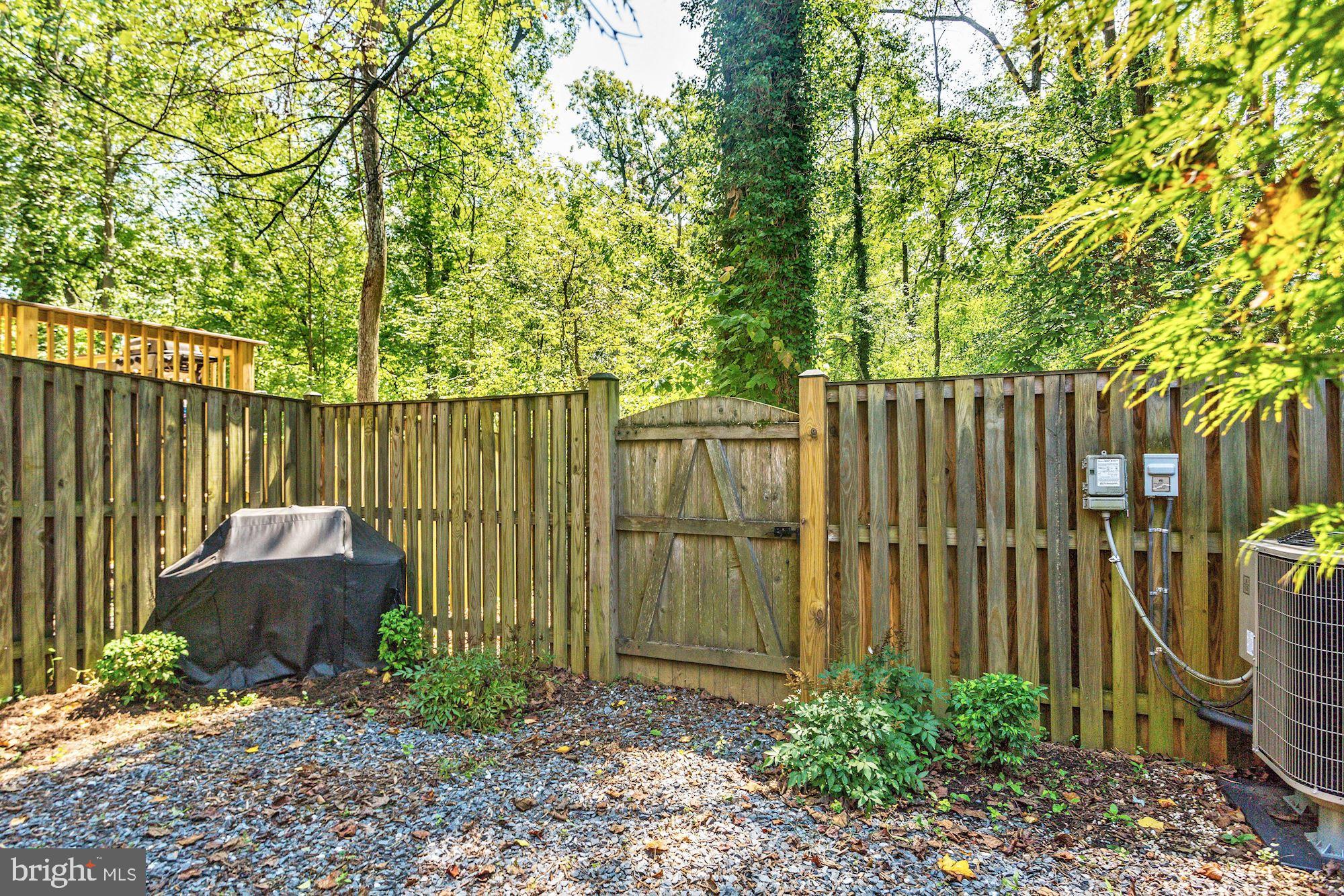 1012 Windrush Lane Sandy Spring, MD 20860 - Photo 22 of 27 Fenced Rear