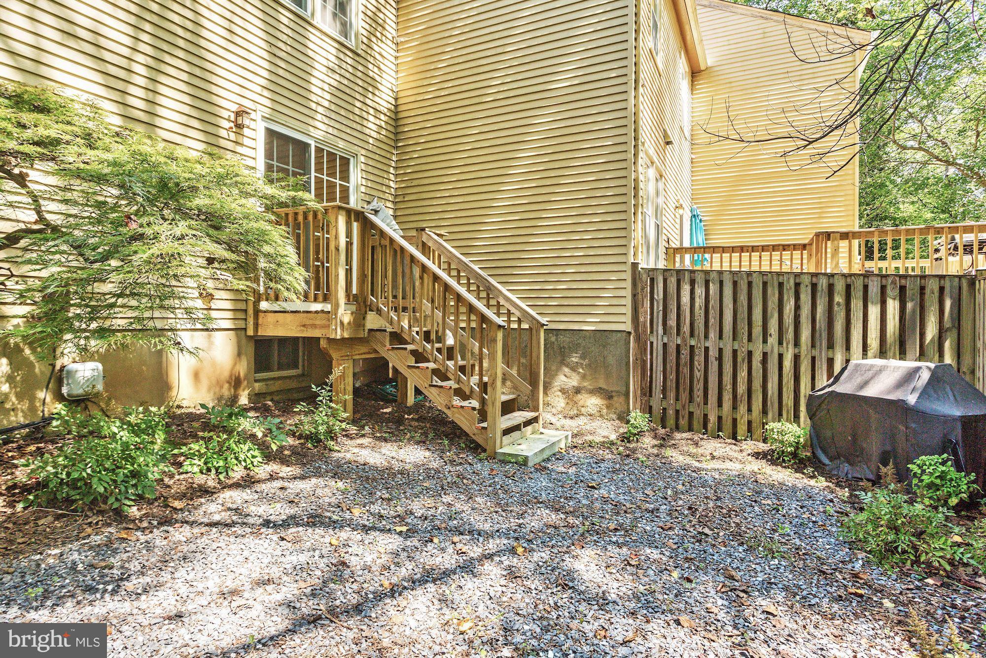1012 Windrush Lane Sandy Spring, MD 20860 - Photo 23 of 27 Fenced Rear