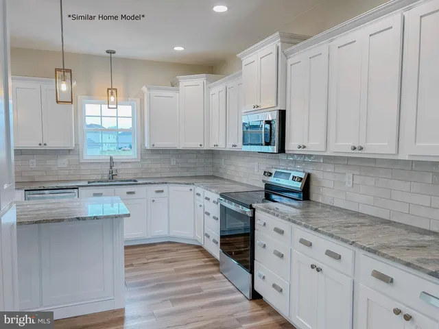 $449,900 | 115 Gabrielle Lane, Chambersburg, PA 17202