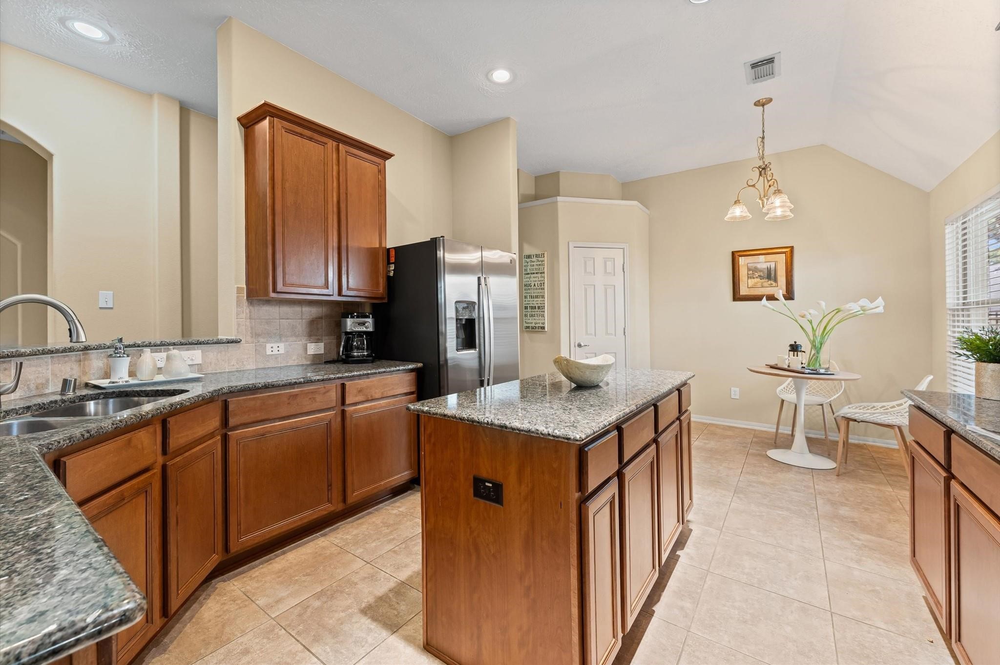 31 Pleasant Point Place Spring, TX 77389 - Photo 12 of 36