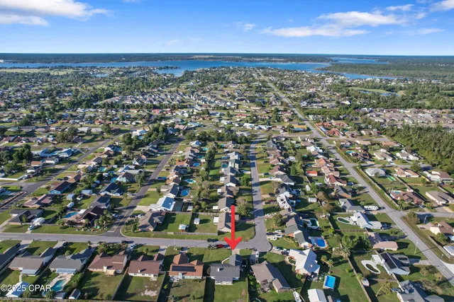 $369,000 | 1615 Santa Anita Drive, Lynn Haven, FL 32444