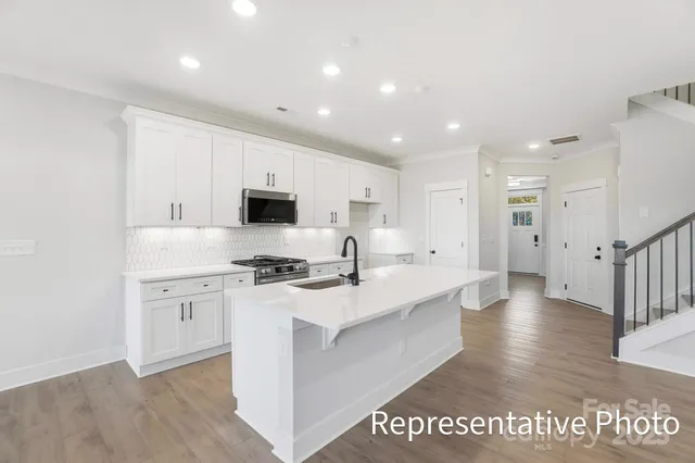 $430,500 | 438 Blythe Townhome Lane, Waxhaw, NC 28173